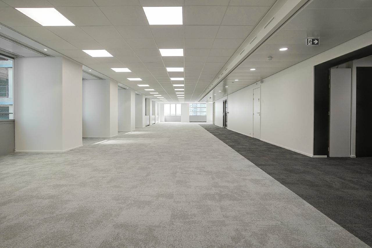 Bureau La Défense 6540m² Location bureau Courbevoie Hauts-de-Seine OLBUR2100295 6